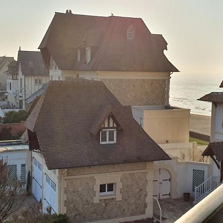 Le Yacht Club1 Apartment Блонвил-сюр-Мер Екстериор снимка